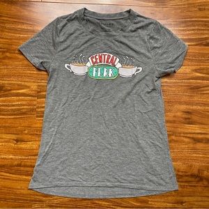 3/$25 Friends Central Perk Gray Crew Soft Lightweight T-Shirt Size Medium Retro